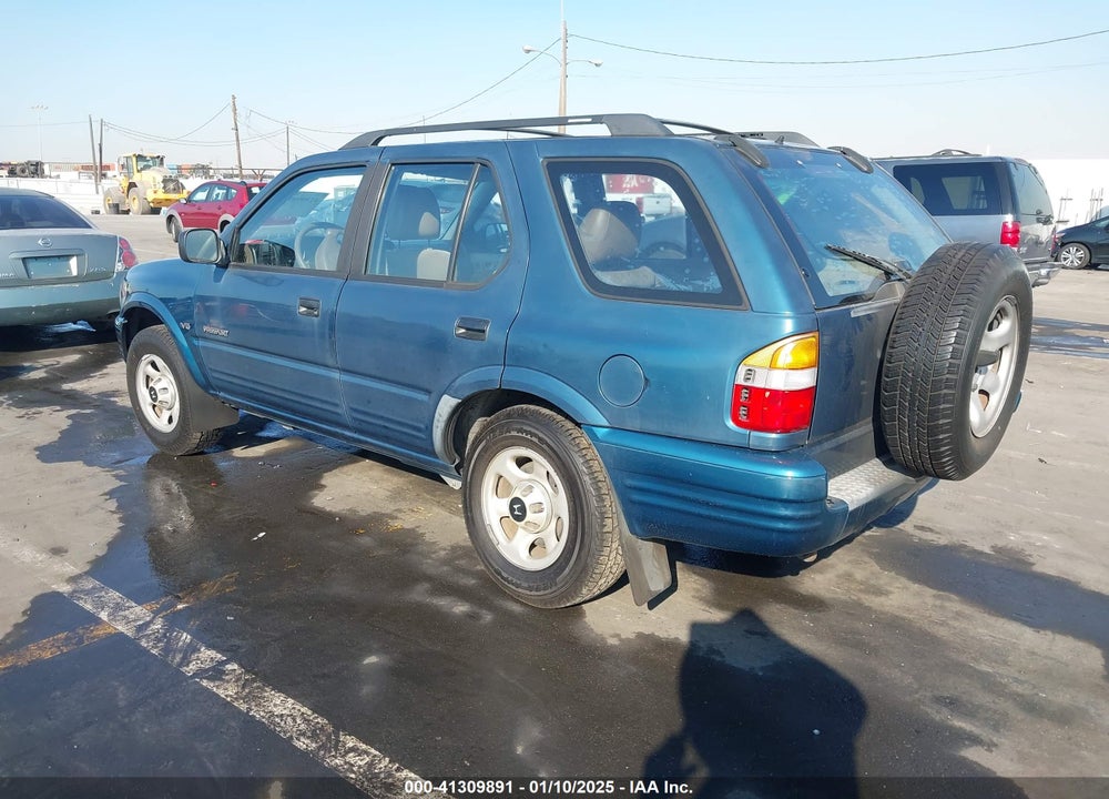2000 HONDA PASSPORT EX/LX VIN: 4S6CK58W6Y4417904