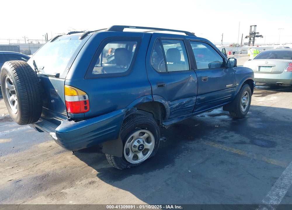 2000 HONDA PASSPORT EX/LX VIN: 4S6CK58W6Y4417904
