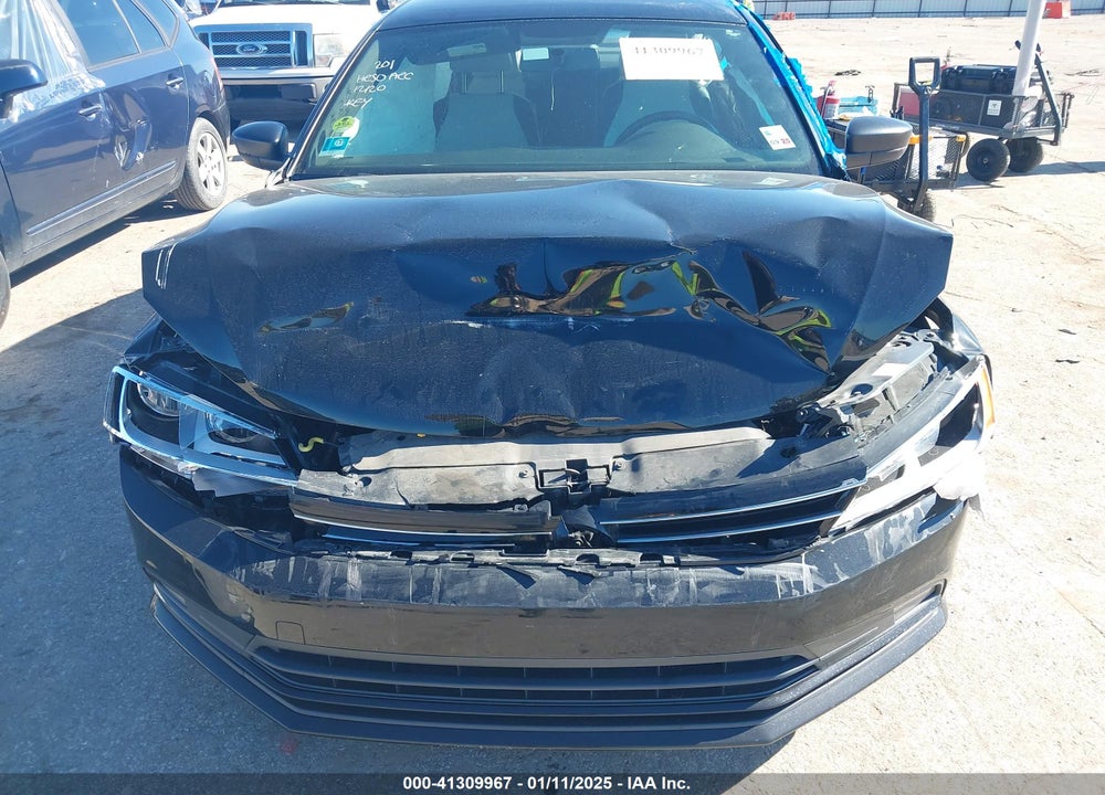 2015 VOLKSWAGEN JETTA SEDAN VIN: 3VWD17AJ9FM415626