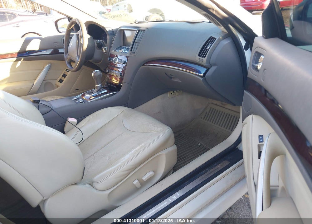 2010 INFINITI G37 VIN: JN1CV6FE9AM353435