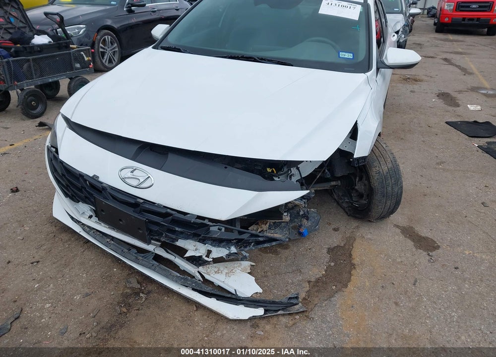 2021 HYUNDAI ELANTRA SEL VIN: 5NPLS4AG2MH011956