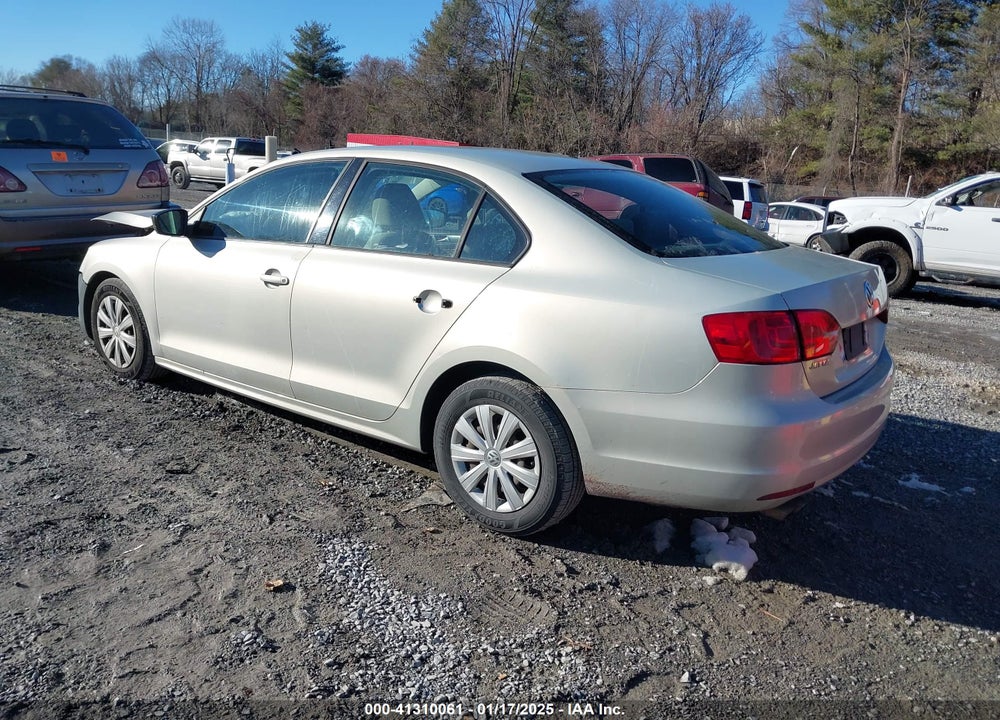 2011 VOLKSWAGEN JETTA SEDAN VIN: 3VW2K7AJXBM308082