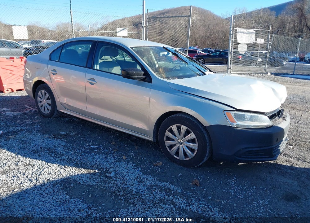 2011 VOLKSWAGEN JETTA SEDAN VIN: 3VW2K7AJXBM308082