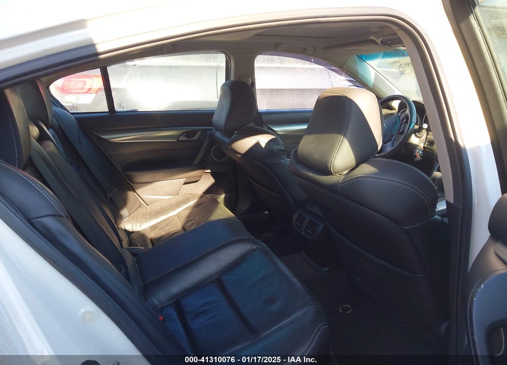 2010 ACURA TL VIN: 19UUA9F56AA007926