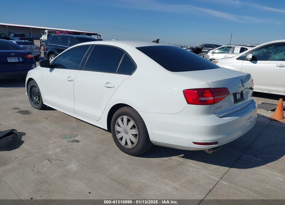 2015 VOLKSWAGEN JETTA 2.0L S VIN: 3VW2K7AJ1FM324726