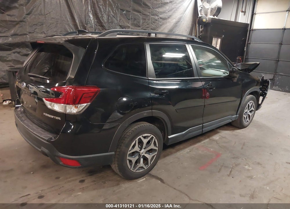 2019 SUBARU FORESTER PREMIUM VIN: JF2SKAEC8KH545297