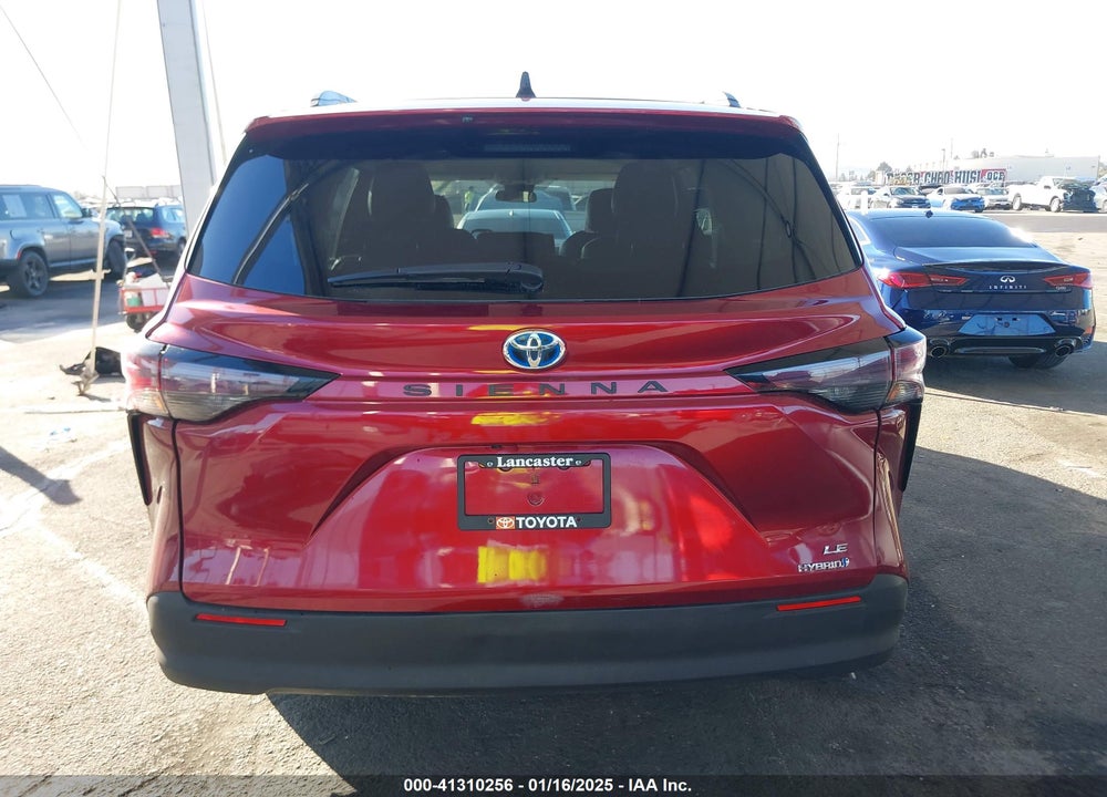 2023 TOYOTA SIENNA LE VIN: 5TDKRKEC4PS139651