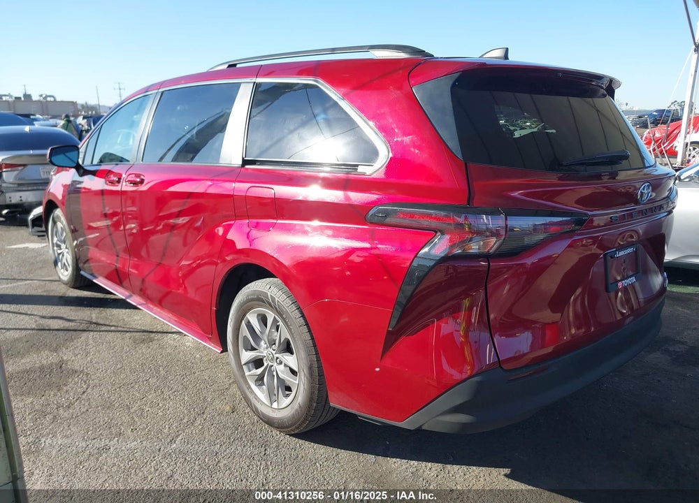2023 TOYOTA SIENNA LE VIN: 5TDKRKEC4PS139651
