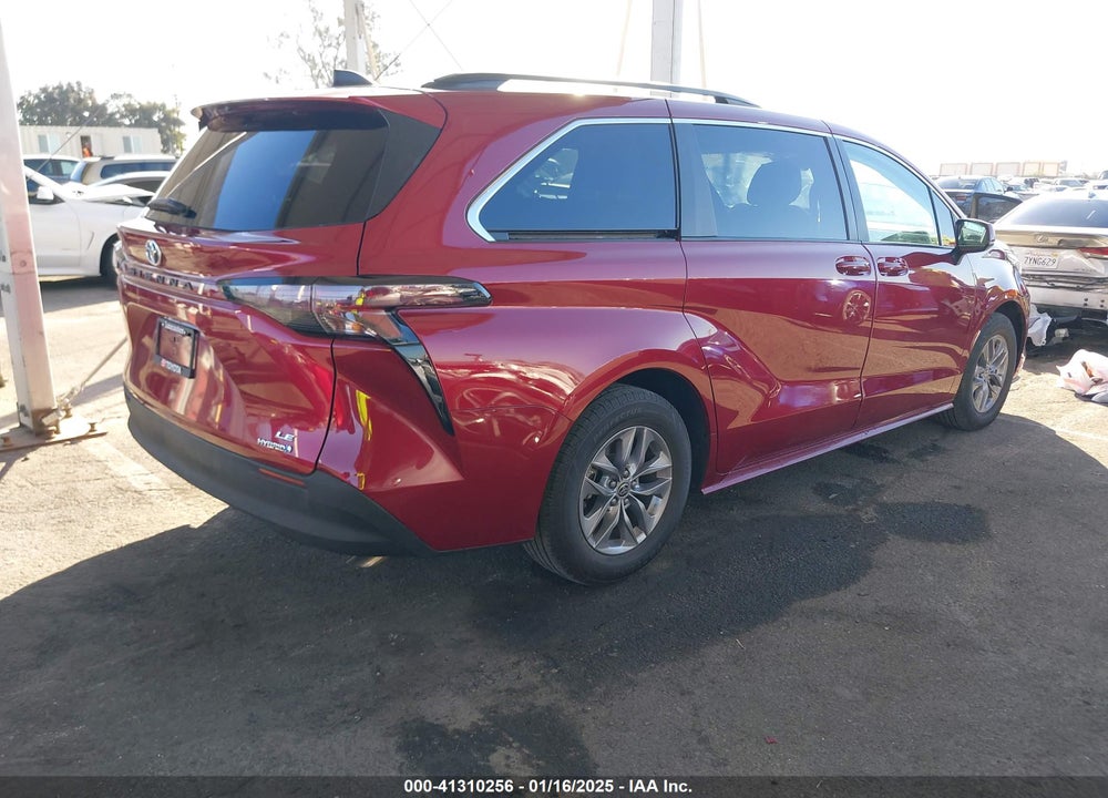 2023 TOYOTA SIENNA LE VIN: 5TDKRKEC4PS139651