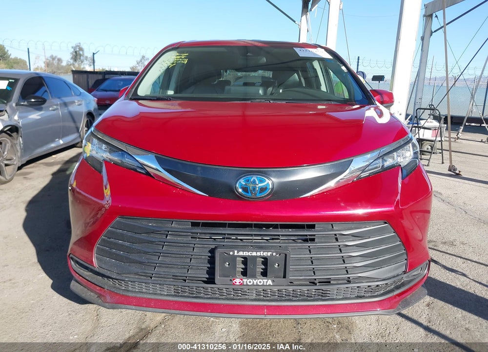 2023 TOYOTA SIENNA LE VIN: 5TDKRKEC4PS139651