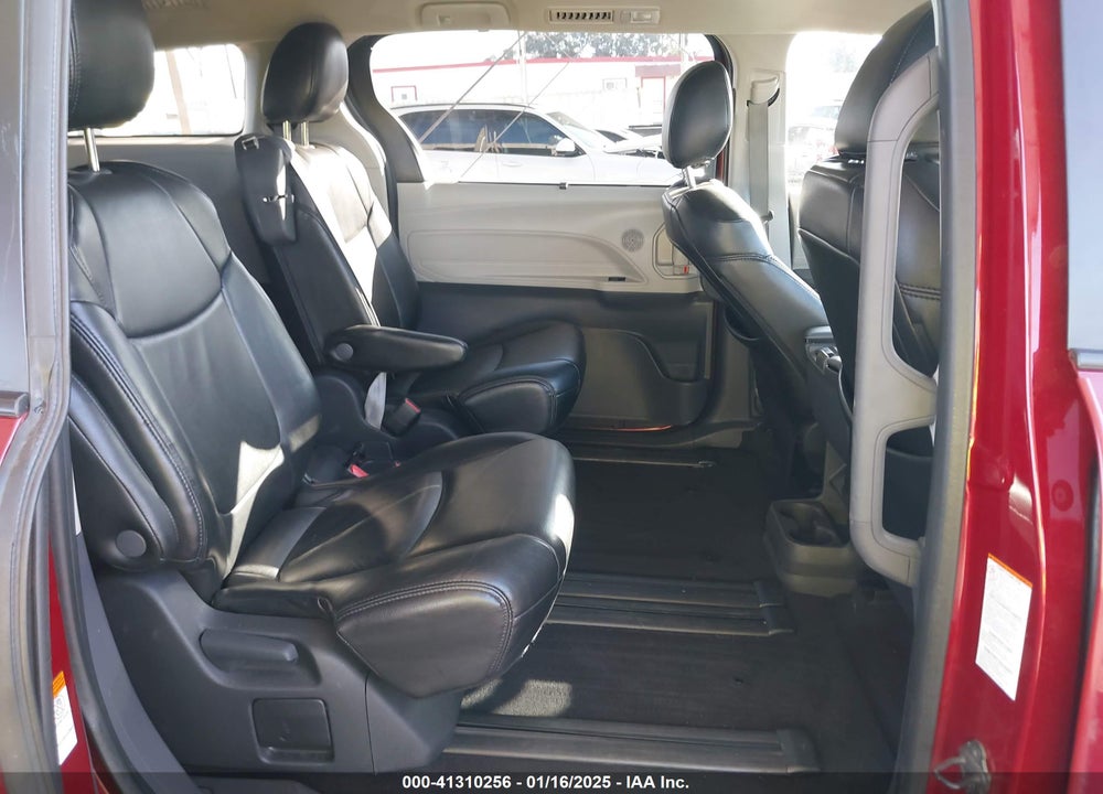 2023 TOYOTA SIENNA LE VIN: 5TDKRKEC4PS139651