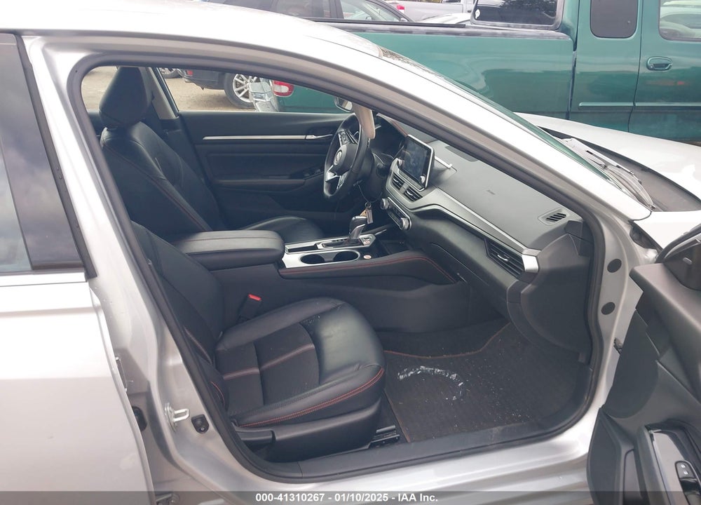 2024 NISSAN ALTIMA VIN: 1N4BL4CV3RN335094