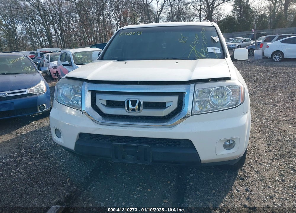 2010 HONDA PILOT VIN: 5FNYF4H41AB017313