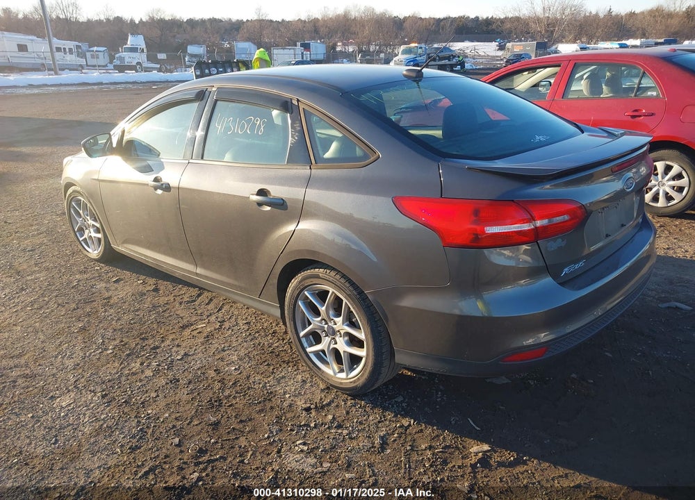 2015 FORD FOCUS VIN: 1FADP3F2XFL319328