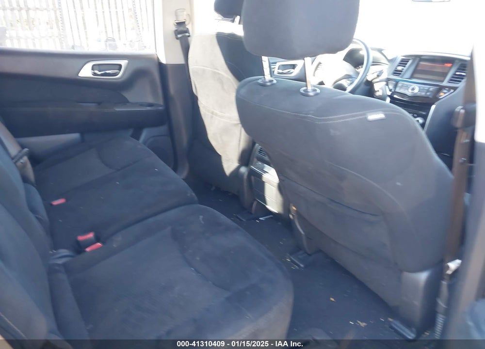 2014 NISSAN PATHFINDER S VIN: 5N1AR2MM0EC721813