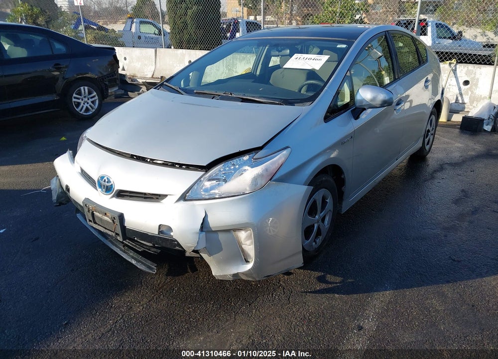 2015 TOYOTA PRIUS VIN: JTDKN3DU4F0469562