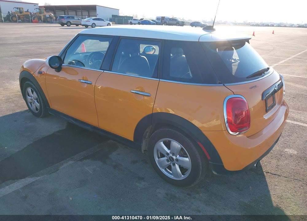 2017 MINI HARDTOP COOPER VIN: WMWXU1C58H2E17690