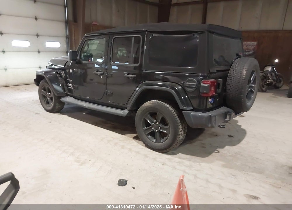 2019 JEEP WRANGLER UNLIMITED SAHARA 4X4 VIN: 1C4HJXEG9KW579682