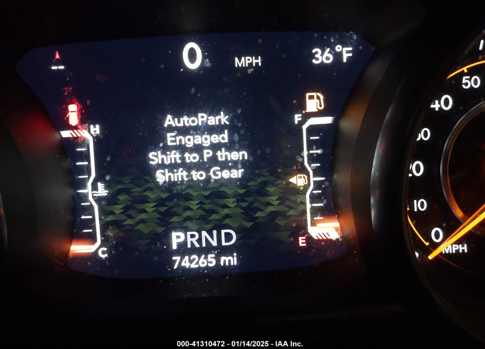 2019 JEEP WRANGLER UNLIMITED SAHARA 4X4 VIN: 1C4HJXEG9KW579682