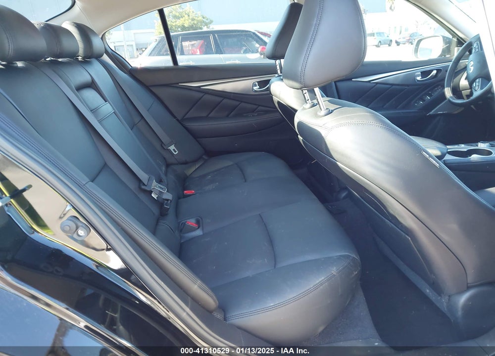 2017 INFINITI Q50 VIN: JN1EV7AP7HM731317