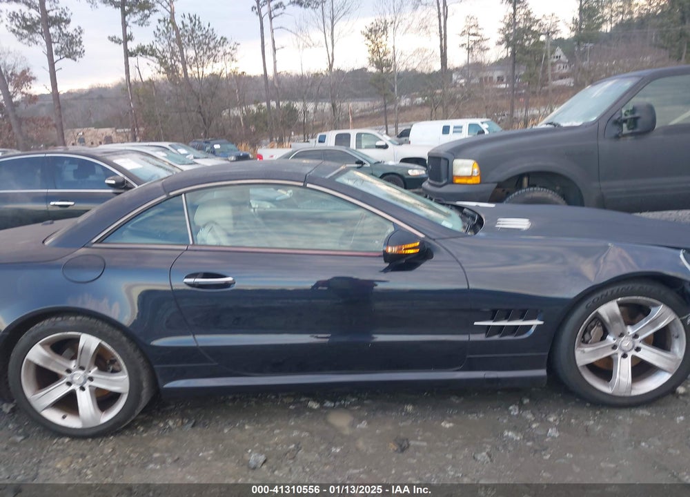 2009 MERCEDES-BENZ SL 550 VIN: WDBSK71F29F143653
