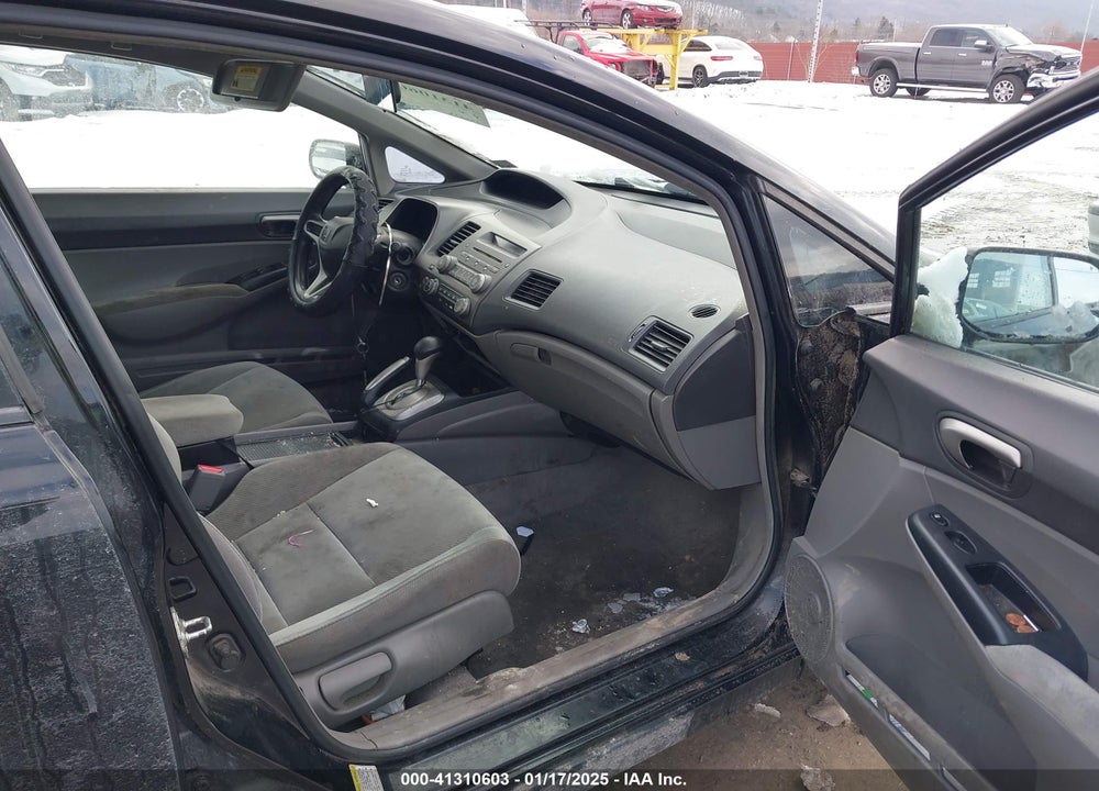 2011 HONDA CIVIC SDN VIN: 2HGFA1F53BH303970