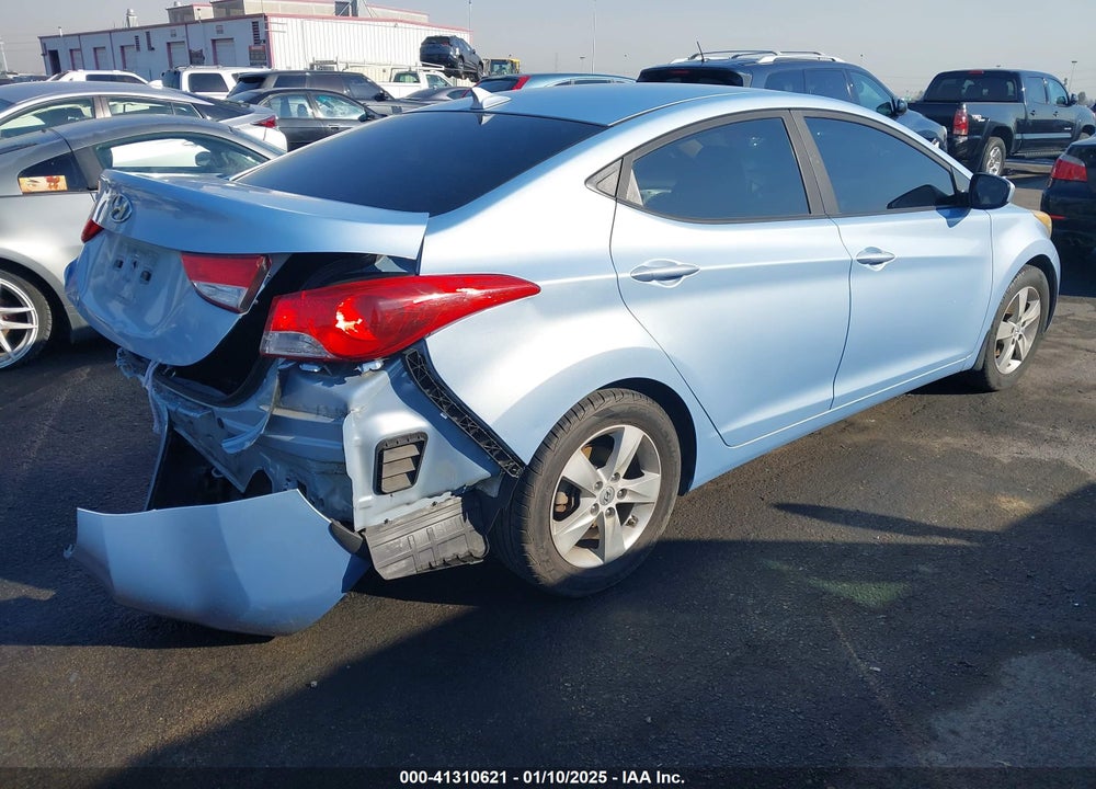 2013 HYUNDAI ELANTRA GLS VIN: KMHDH4AE8DU689940