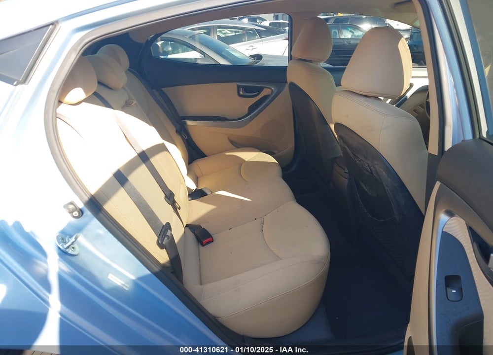 2013 HYUNDAI ELANTRA GLS VIN: KMHDH4AE8DU689940