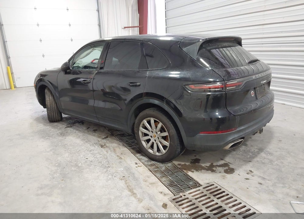 2019 PORSCHE CAYENNE VIN: WP1AA2AY7KDA04882
