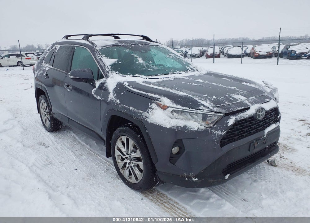 2020 TOYOTA RAV4 XLE PREMIUM VIN: 2T3A1RFV1LW135481