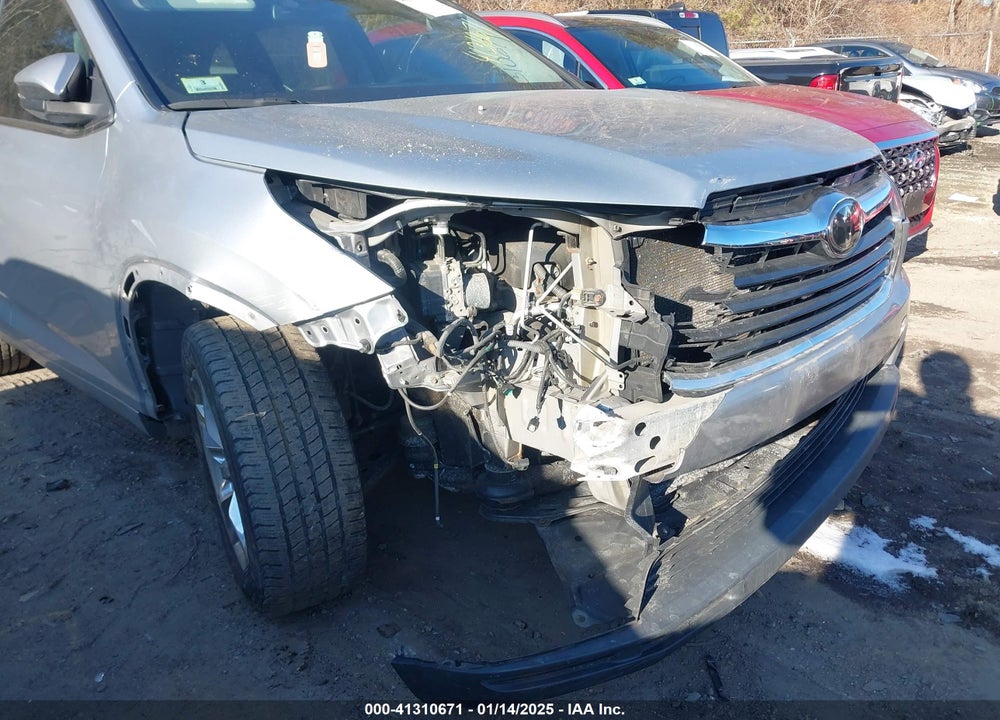 2014 TOYOTA HIGHLANDER LIMITED PLATINUM V6 VIN: 5TDDKRFH0ES029516