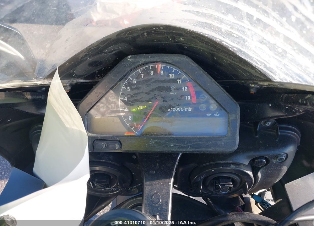 2005 HONDA CBR1000 RR VIN: JH2SC57035M100099