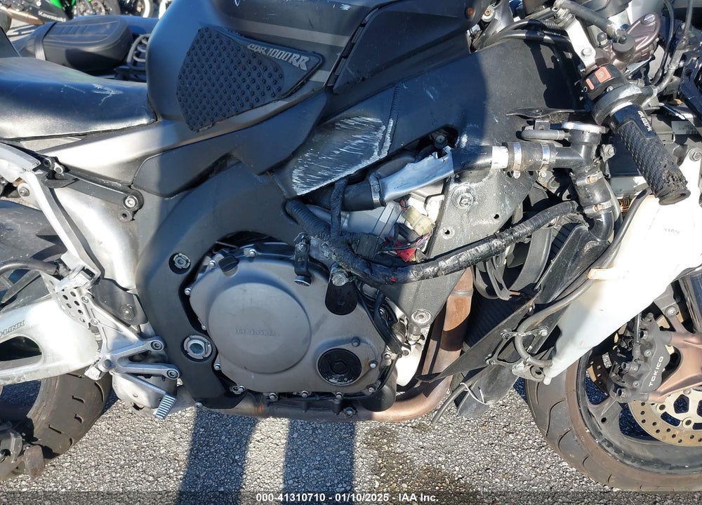 2005 HONDA CBR1000 RR VIN: JH2SC57035M100099