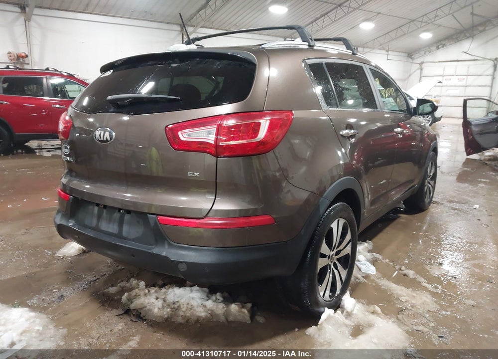 2013 KIA SPORTAGE VIN: KNDPCCA25D7392610