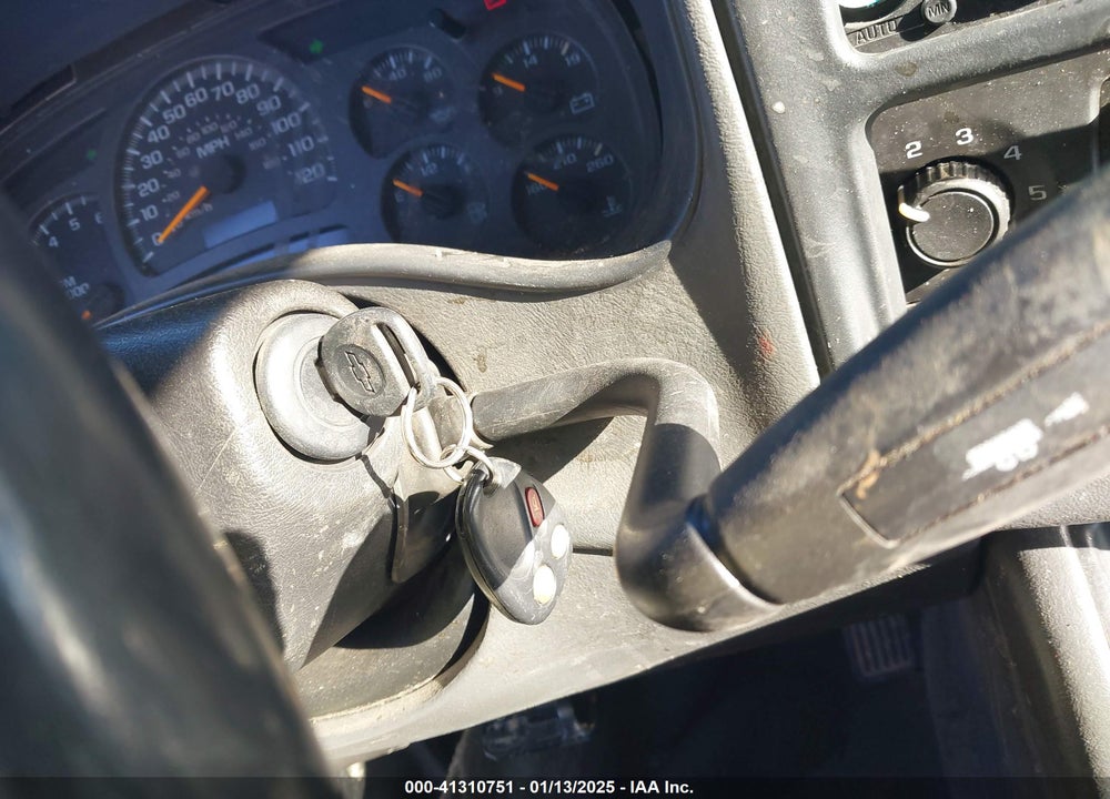 2003 CHEVROLET SILVERADO 2500HD VIN: 1GCHK29U33E319625