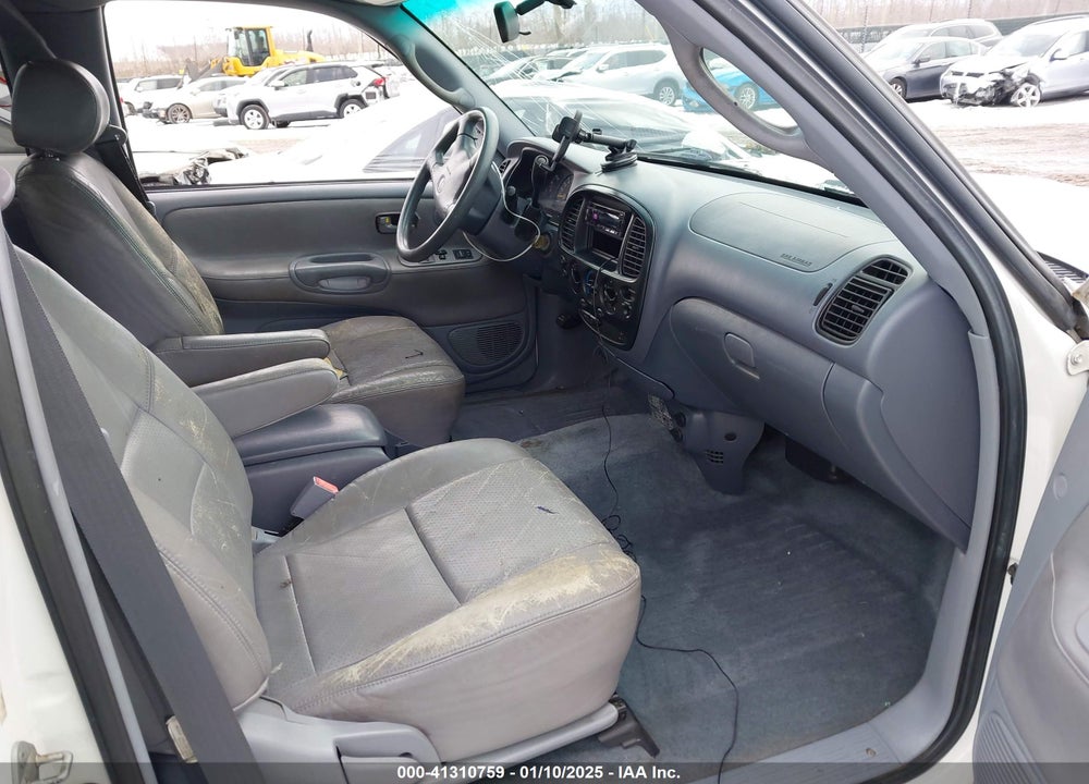 2001 TOYOTA TUNDRA VIN: 5TBBT44151S172736