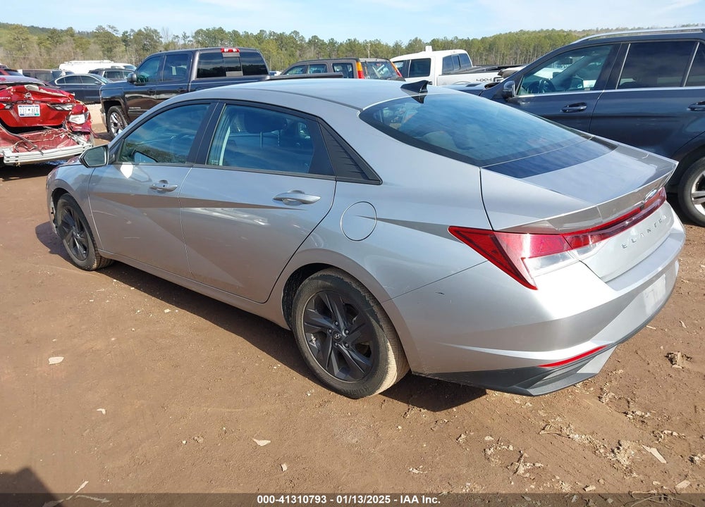 2023 HYUNDAI ELANTRA VIN: 5NPLM4AG8PH103927