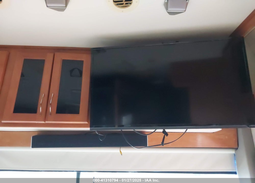 2007 FREIGHTLINER CHASSIS X LINE MOTOR HOME VIN: 4UZAB2DJ57CZ29974