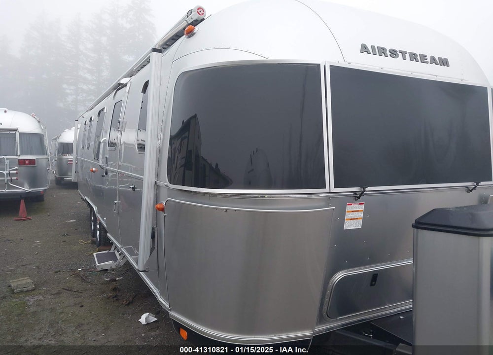 2023 AIRSTREAM M-33FB VIN: 1STVBYT28PJ567378