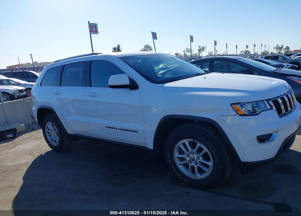 2020 JEEP GRAND CHEROKEE VIN: 1C4RJEAG0LC305711