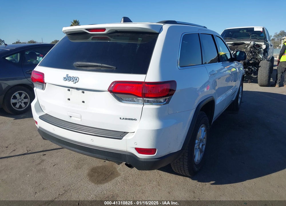 2020 JEEP GRAND CHEROKEE VIN: 1C4RJEAG0LC305711