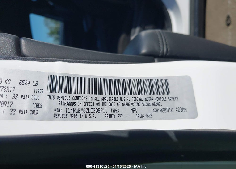 2020 JEEP GRAND CHEROKEE VIN: 1C4RJEAG0LC305711
