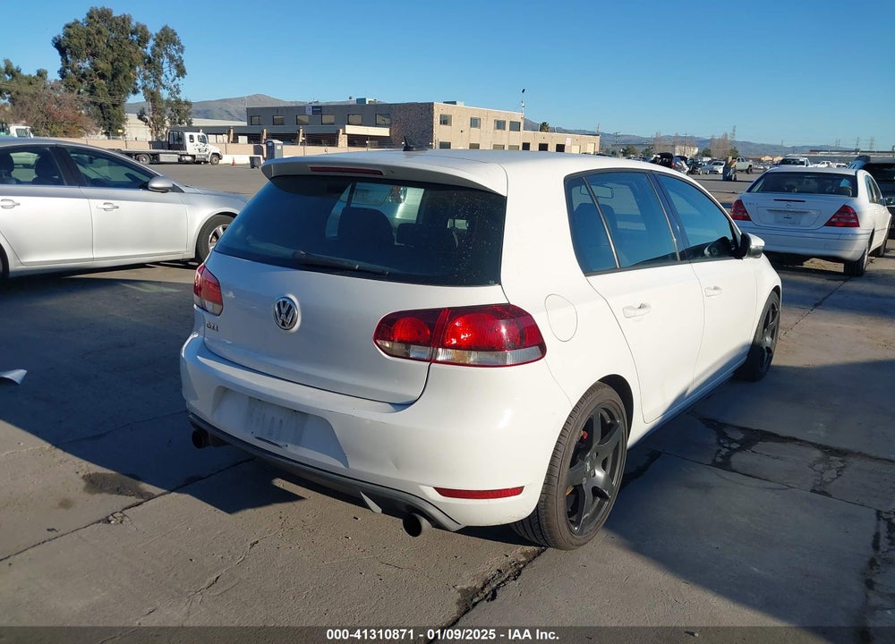 2012 VOLKSWAGEN GTI VIN: WVWHD7AJ4CW012502