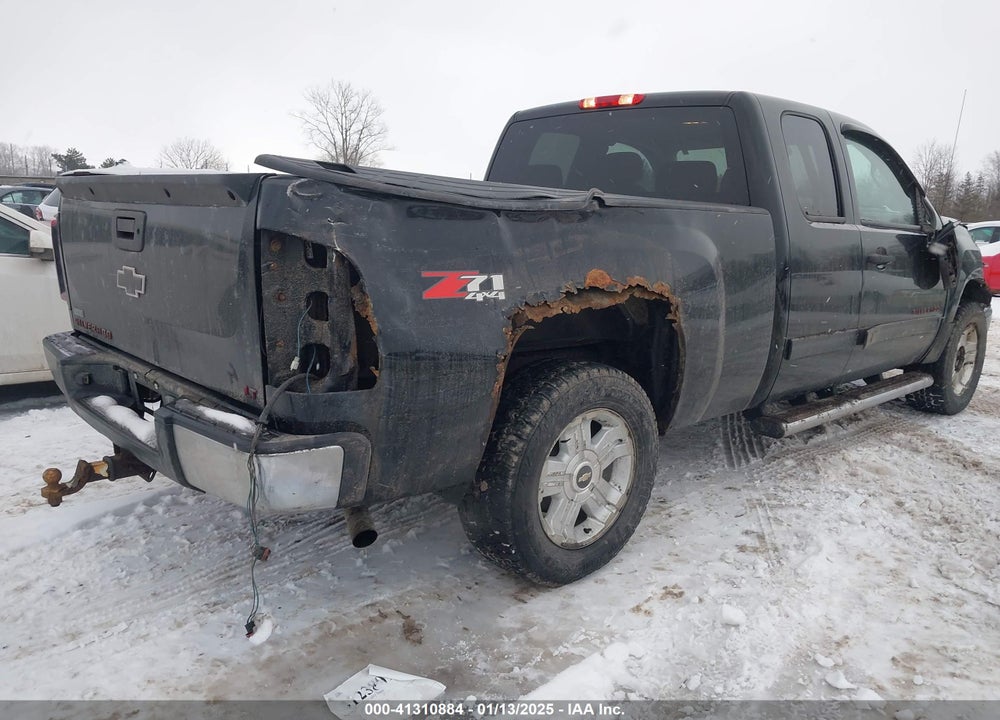 2011 CHEVROLET SILVERADO 1500 VIN: 1GCRKSE39BZ327561