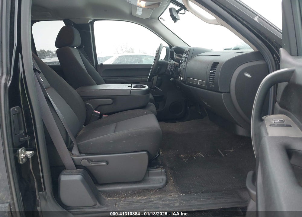 2011 CHEVROLET SILVERADO 1500 VIN: 1GCRKSE39BZ327561