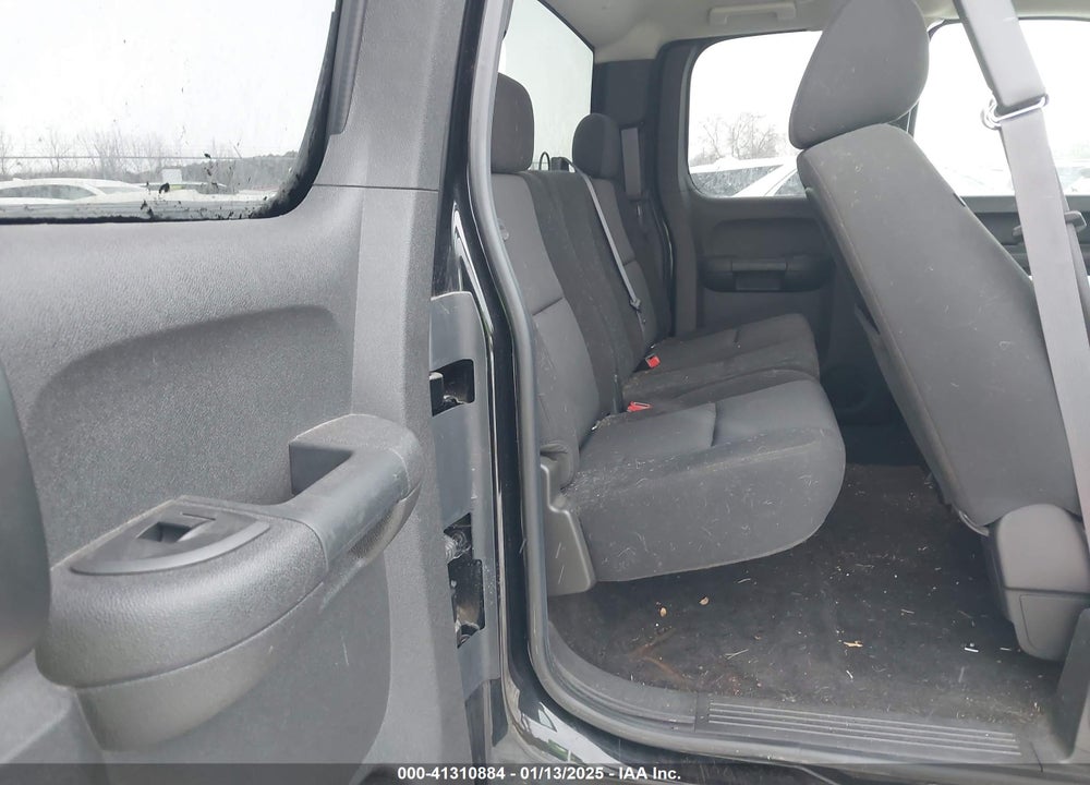 2011 CHEVROLET SILVERADO 1500 VIN: 1GCRKSE39BZ327561