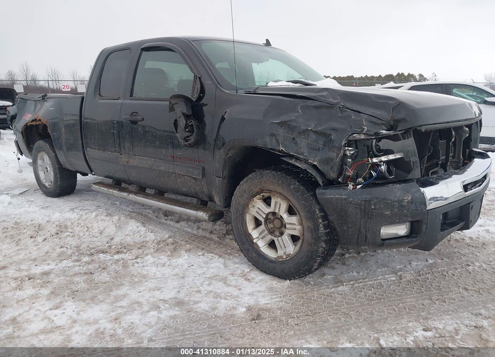2011 CHEVROLET SILVERADO 1500 VIN: 1GCRKSE39BZ327561