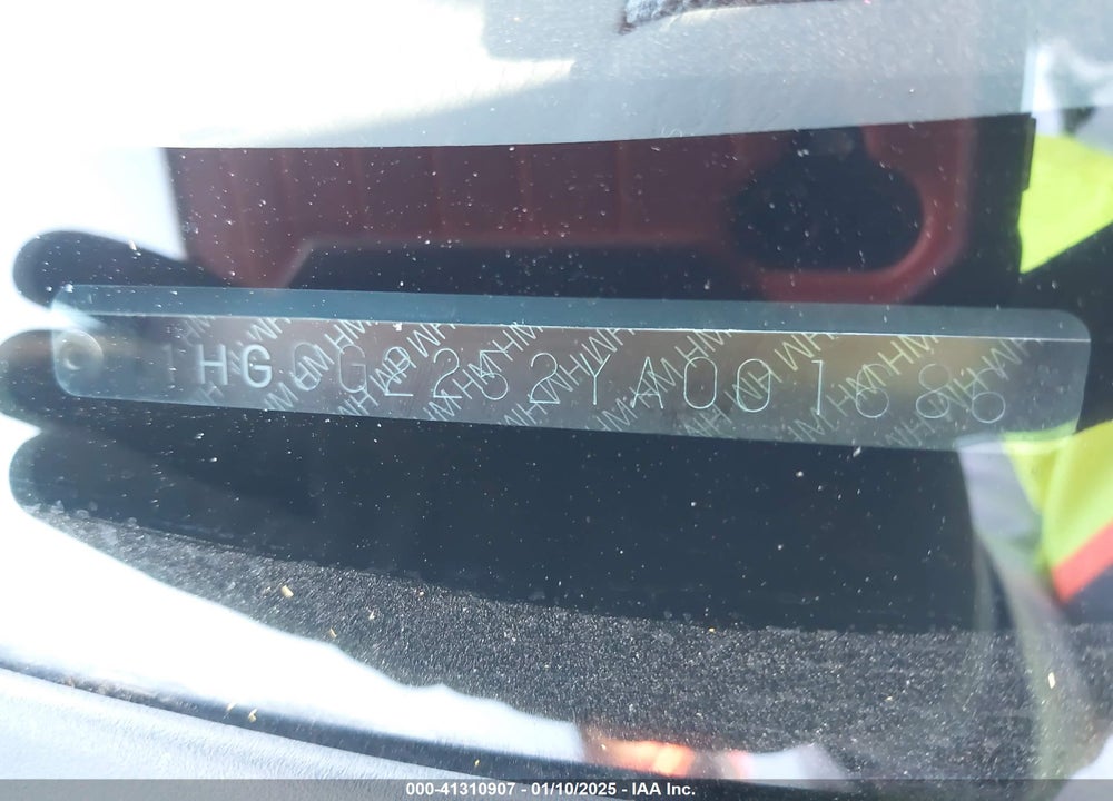 2000 HONDA ACCORD 3.0 EX VIN: 1HGCG2252YA001686