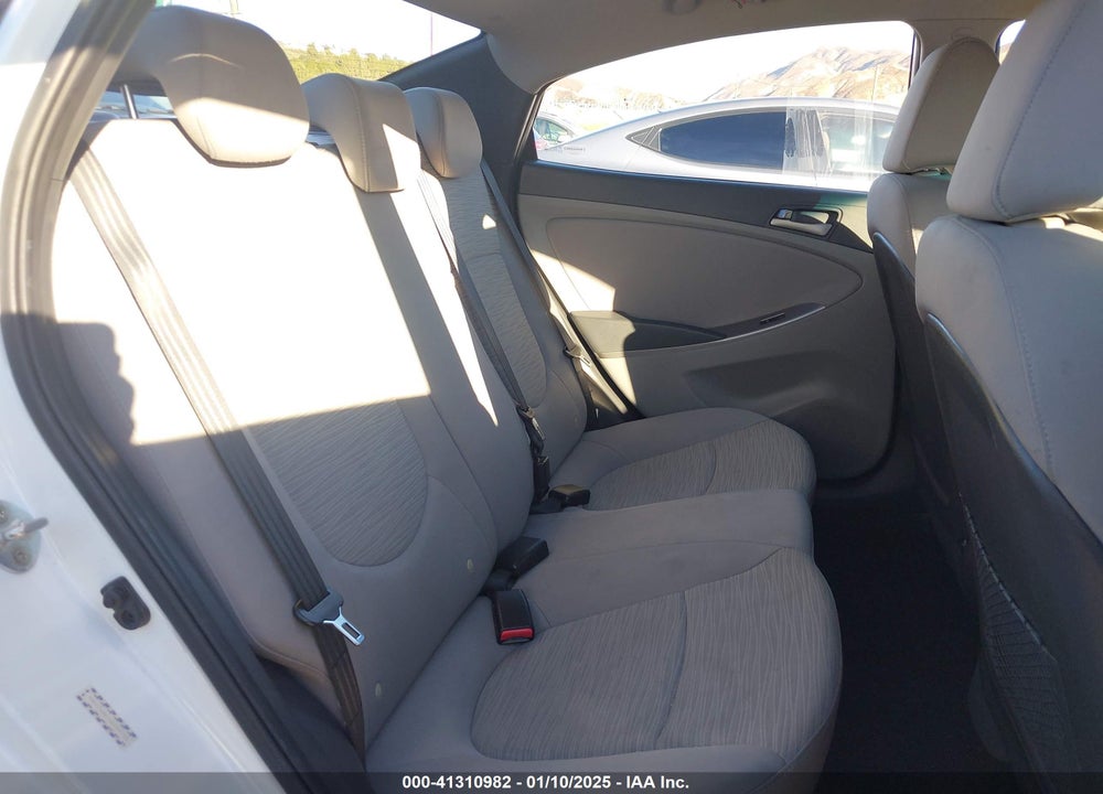 2016 HYUNDAI ACCENT VIN: KMHCT4AE1GU127750