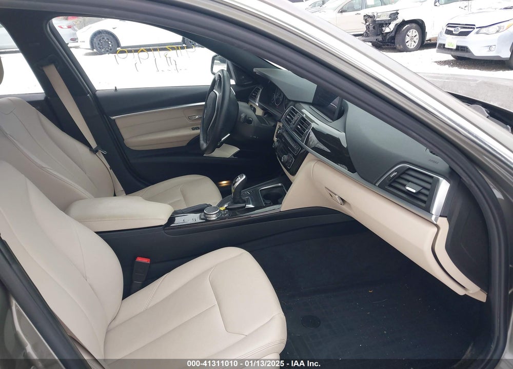 2016 BMW 3 SERIES VIN: WBA8E3G5XGNT79526